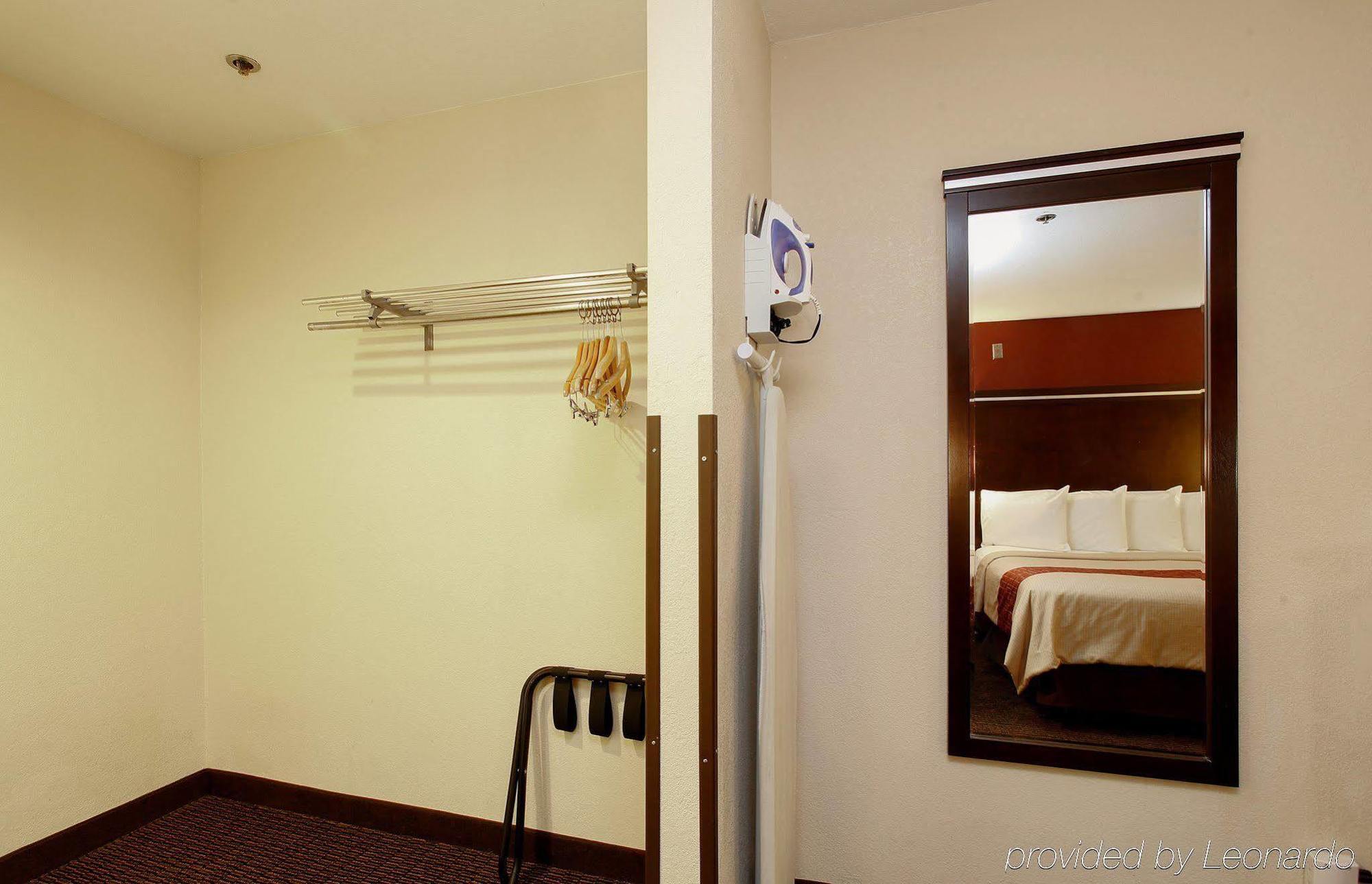 Ontario Airport Executive Inn Kültér fotó